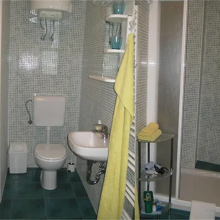 Hrenova Apartman *